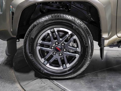 Certified 2024 Toyota Tacoma TRD Sport AWD/4WD image 10