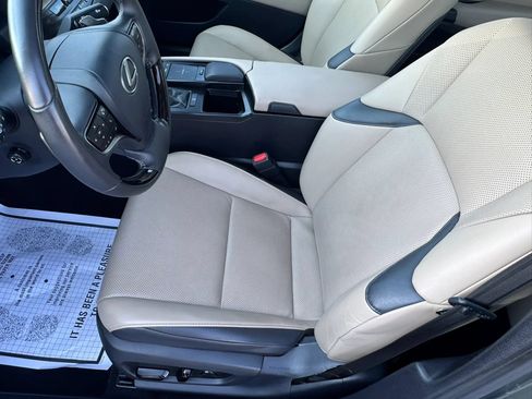 Used 2019 Lexus ES 350 FWD image 8