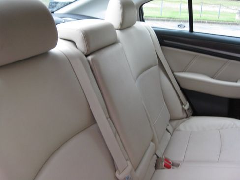 Used 2018 Subaru Legacy 2.5i Limited image 26