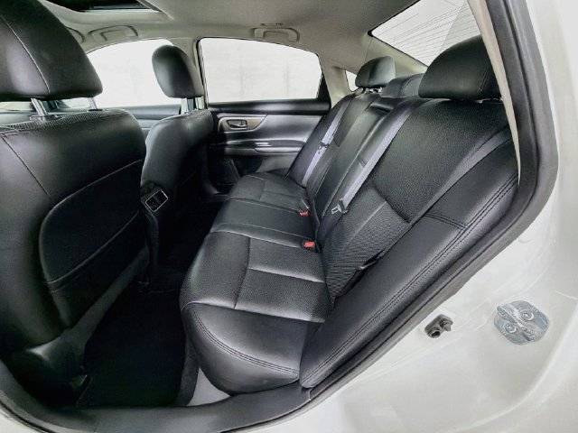 Used 2015 Nissan Altima 2.5 SL FWD image 25