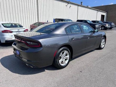 Used 2022 Dodge Charger SXT image 5