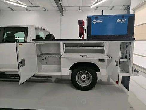 Used 2023 Chevrolet Silverado 3500 W/T w/ WT Fleet Convenience Package AWD/4WD image 7