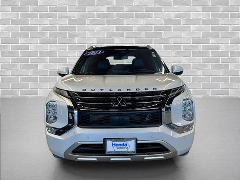 Used 2023 Mitsubishi Outlander SEL Black Edition image 7