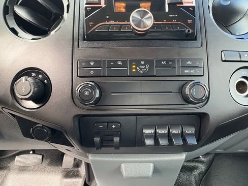 Used 2016 Ford F350 XL image 18