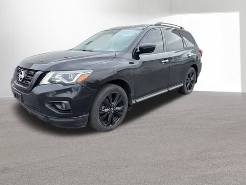 Used 2018 Nissan Pathfinder SL w/ Midnight Edition Package image 25