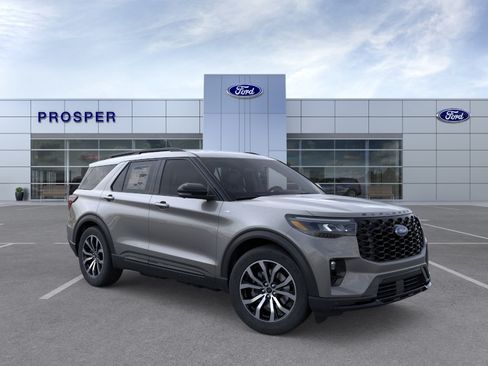 New 2026 Ford Explorer ST-Line w/ Premium Package RWD image 7