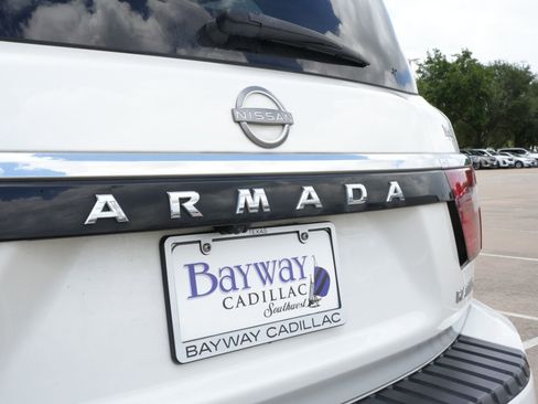 Used 2023 Nissan Armada Platinum w/ Captain's Chairs Package RWD image 20