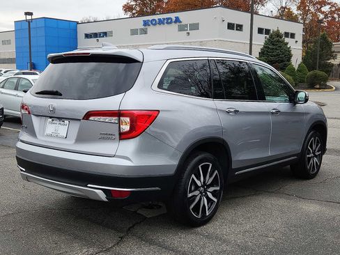 Certified 2022 Honda Pilot Touring image 6