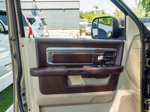 Used 2015 RAM 2500 Big Horn RWD image 17