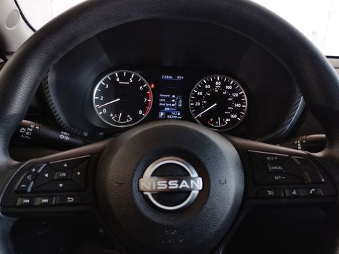 Used 2024 Nissan Sentra S FWD image 27