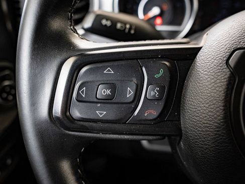 Used 2021 Jeep Wrangler Sport S image 26