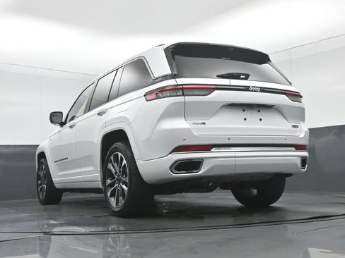 Used 2023 Jeep Grand Cherokee Overland w/ Advanced Protech Group III AWD/4WD image 66