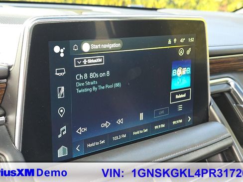 Used 2023 Chevrolet Suburban High Country w/ Advanced Technology Package image 31