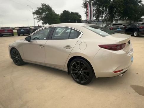 Used 2025 MAZDA MAZDA3 s FWD image 6