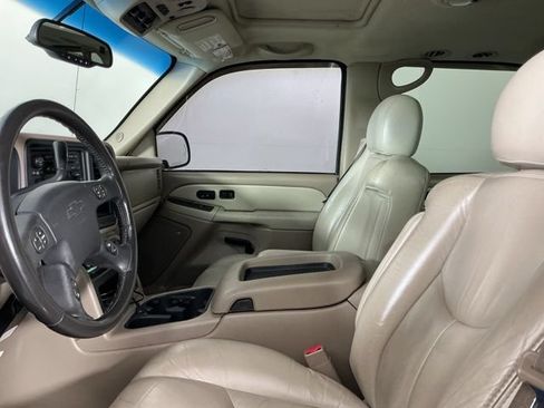 Used 2003 Chevrolet Tahoe LT AWD/4WD image 10