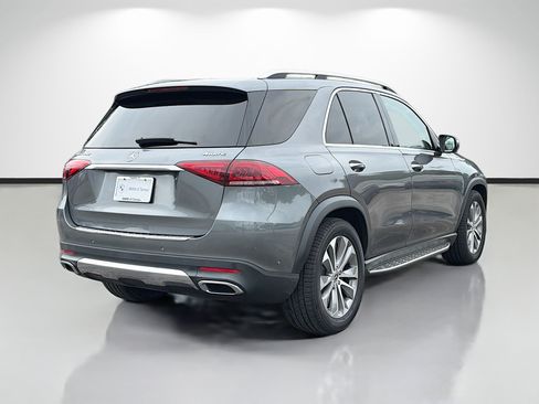 Used 2020 Mercedes-Benz GLE 350 4MATIC image 3