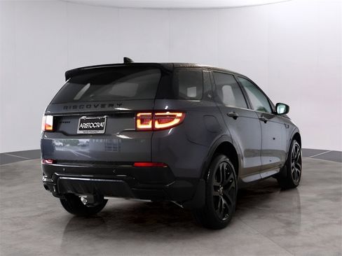 New 2025 Land Rover Discovery Sport Dynamic SE image 14