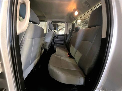 Used 2019 RAM 1500 Express image 21