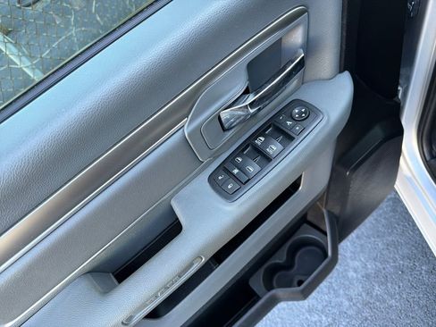Used 2015 RAM 1500 Outdoorsman image 13