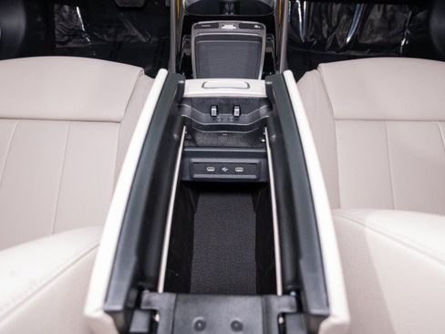 New 2026 Mercedes-Benz GLB 250 4MATIC image 20