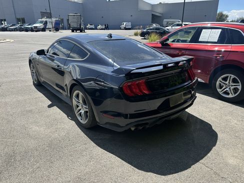 Used 2021 Ford Mustang GT Premium w/ GT Performance Package RWD image 2