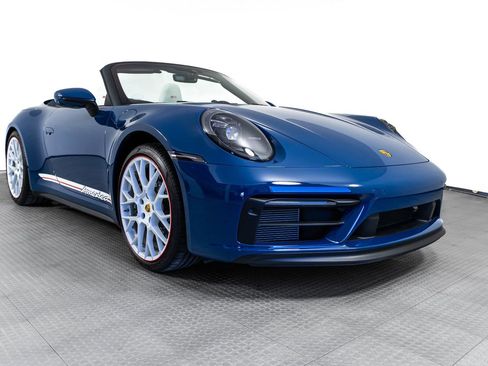 Used 2023 Porsche 911 Carrera GTS image 11
