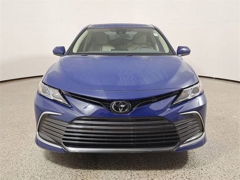 Used 2024 Toyota Camry LE image 3