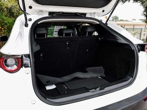 Used 2022 MAZDA CX-30 AWD 2.5 S w/ Select Package image 61