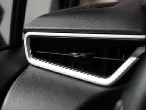 Certified 2024 Toyota Corolla LE image 23