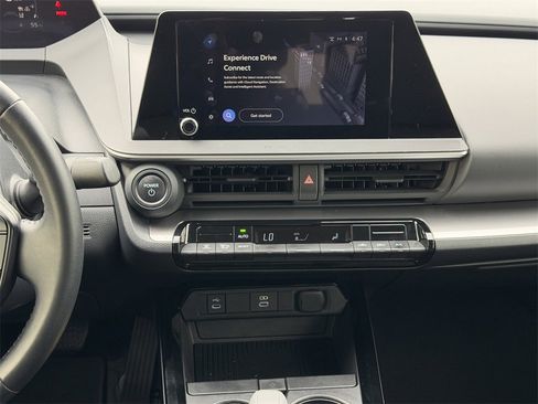 Used 2023 Toyota Prius Limited image 16