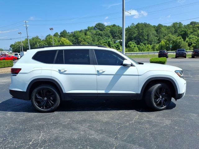 Used 2022 Volkswagen Atlas SE FWD image 2