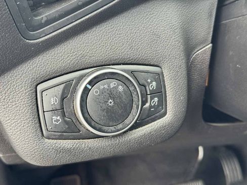 Used 2016 Ford Escape SE w/ SE Leather Comfort Package AWD/4WD image 40
