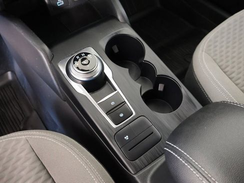 Used 2021 Ford Escape SE image 7