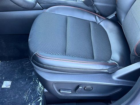 Used 2025 Ford Escape ST-Line Select image 32