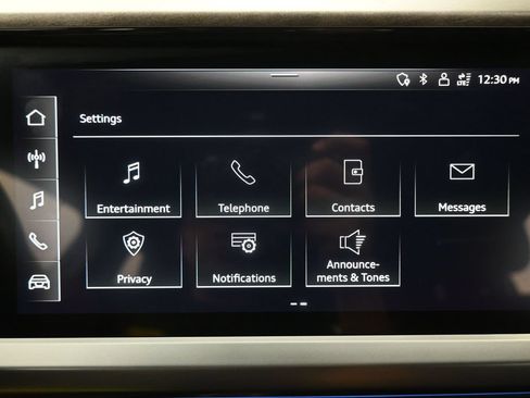 Used 2022 Audi Q4 e-tron Premium Plus w/ Premium Plus AWD/4WD image 18