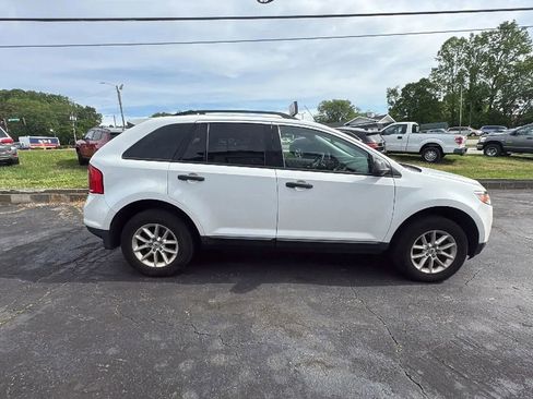 Used 2014 Ford Edge SE w/ Equipment Group 101A FWD image 4