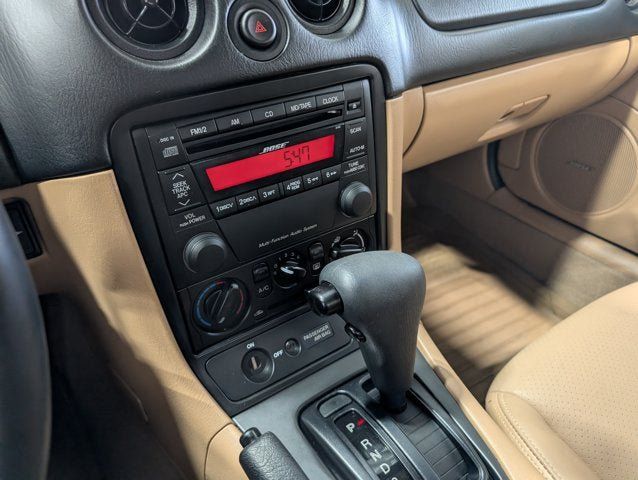 Used 2002 MAZDA MX-5 Miata LS RWD image 18