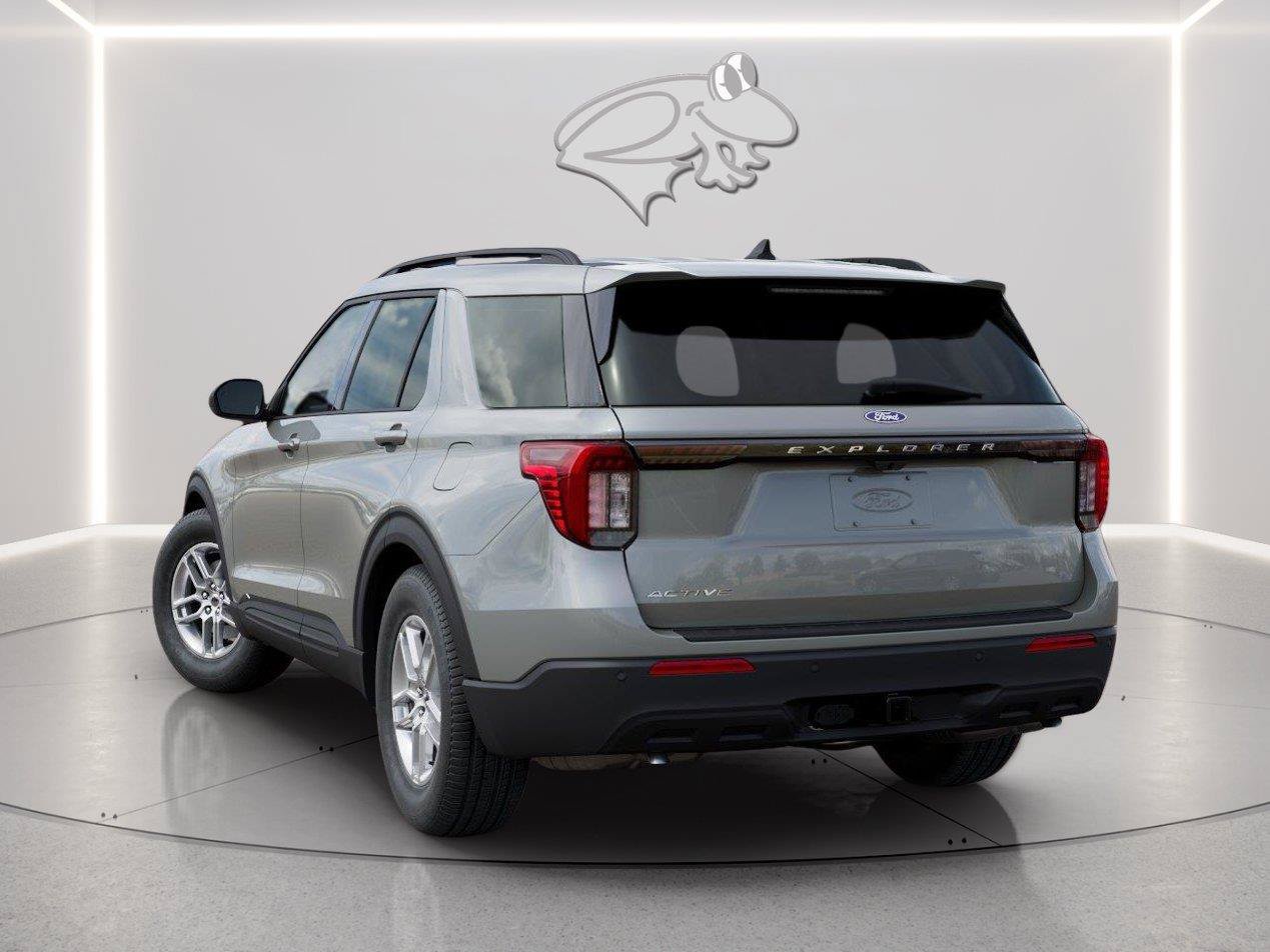 New 2027 Ford Explorer Active RWD image 3