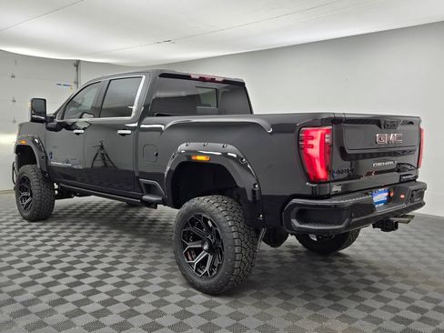 New 2025 GMC Sierra 2500 Denali w/ Denali Reserve Package image 17