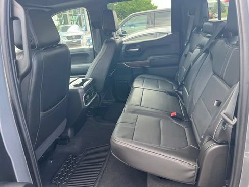 Used 2020 Chevrolet Silverado 1500 High Country w/ Technology Package AWD/4WD image 18