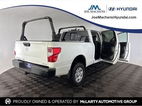 Used 2022 Nissan Titan S w/ HD Front GAWR Package image 17