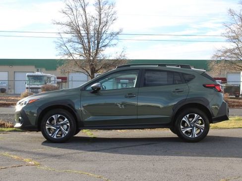 New 2026 Subaru Crosstrek 2.5i Premium AWD/4WD image 3