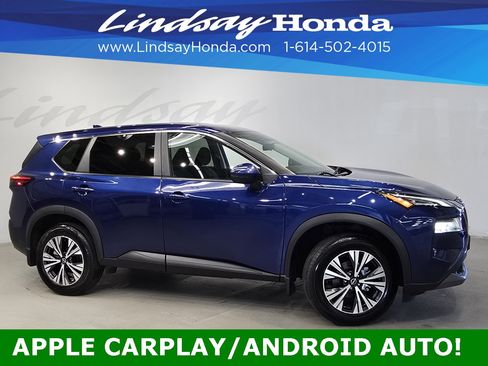 Used 2022 Nissan Rogue SV image 3