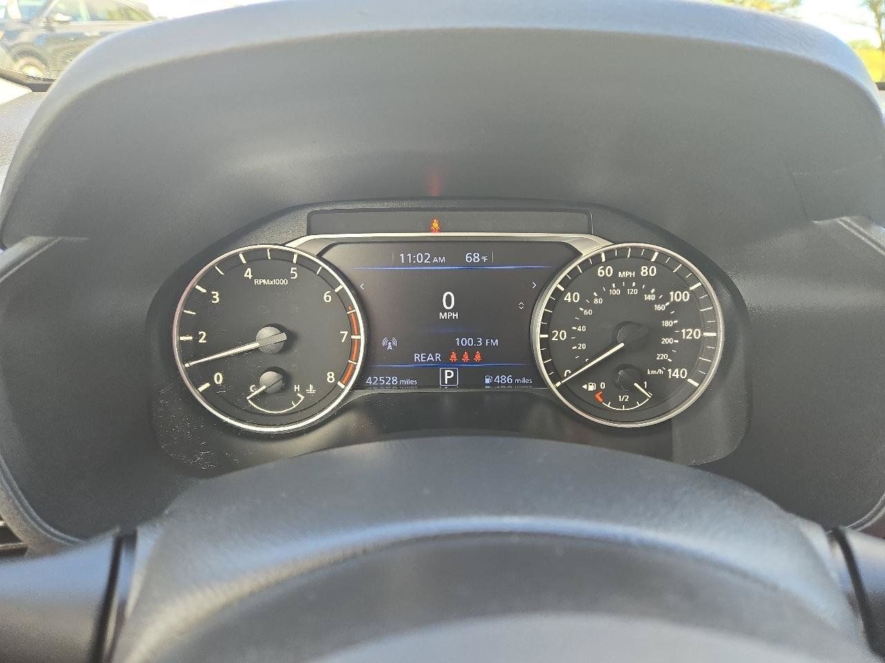 Used 2023 Nissan Altima 2.5 SV FWD image 15