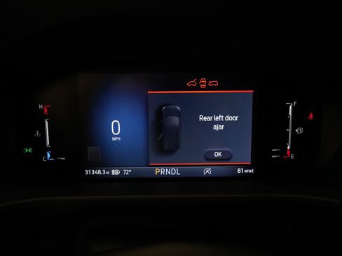 Used 2023 Ford Escape ST-Line Select w/ Tech Pack #1 AWD/4WD image 2