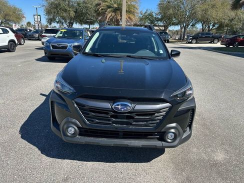 Used 2023 Subaru Outback Premium image 14