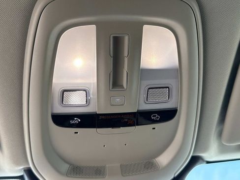 New 2026 Volvo XC60 B5 Plus w/ Climate Package image 31