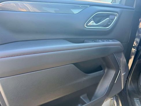 Used 2023 Chevrolet Suburban RST AWD/4WD image 22