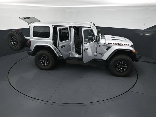 Used 2024 Jeep Wrangler Unlimited Rubicon AWD/4WD image 27