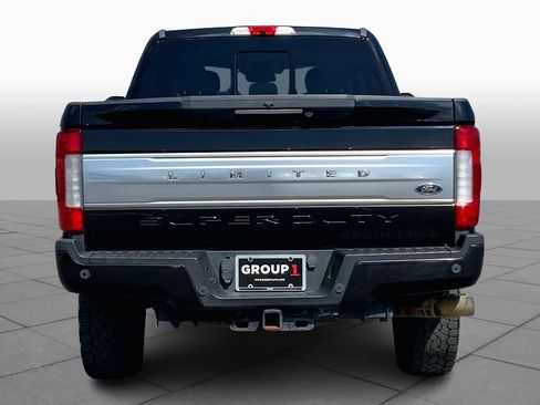 Used 2019 Ford F250 Limited image 5